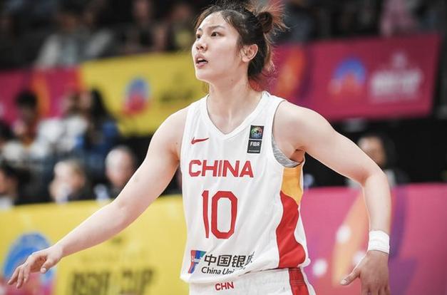 中国女篮比赛直播平台